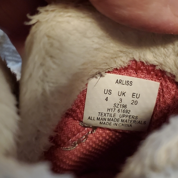 Stride Rite Surprize velcro boots with faux fur around top - Picture 6 of 6